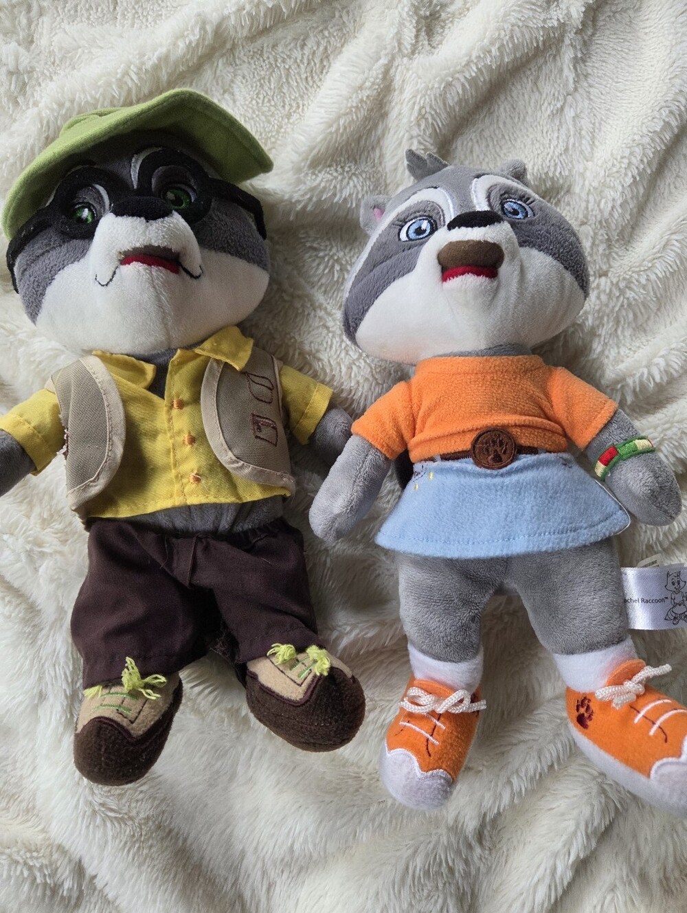 Great Wolf Lodge resort Rachel RaccoonOliver Raccoon stuff animals